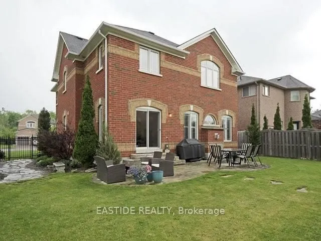 29 Wolfson Crescent