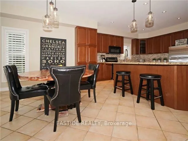 29 Wolfson Crescent