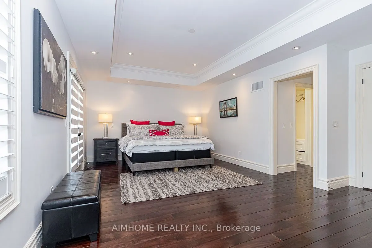 220 Weldrick Road W