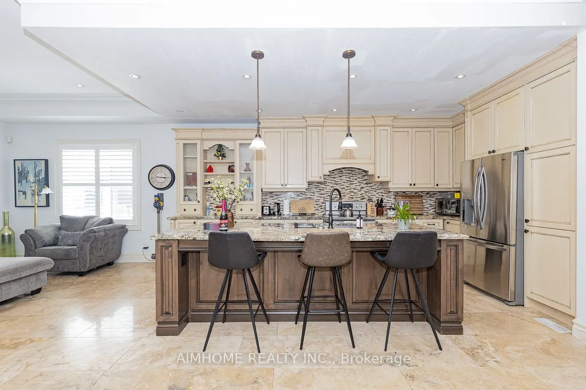 220 Weldrick Road W