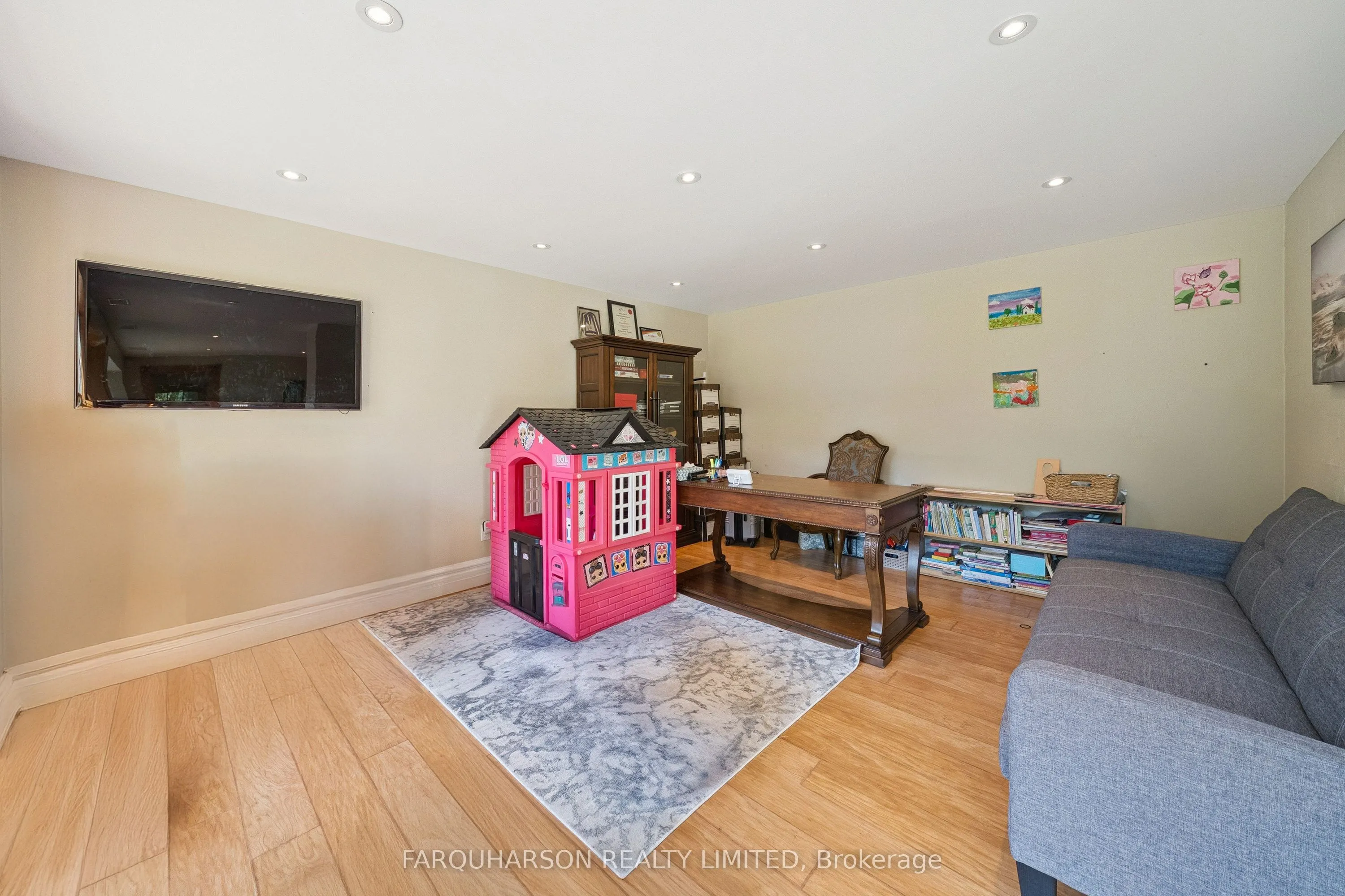4661 Davis Drive