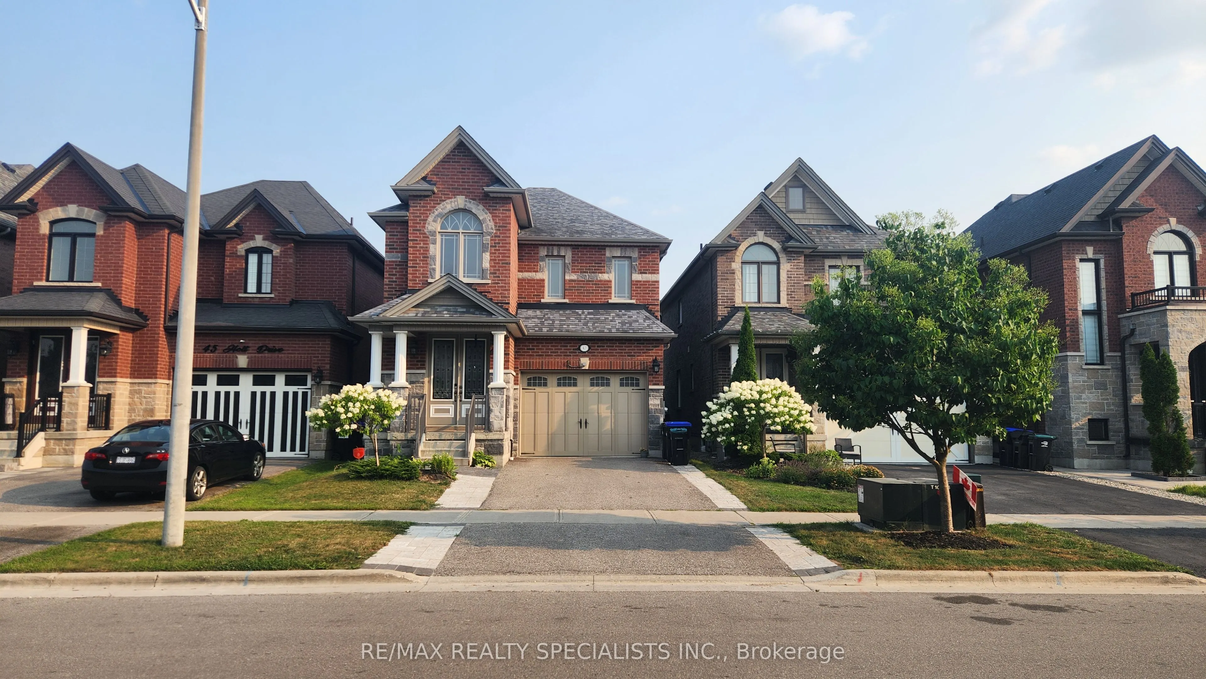 47 Holt Drive