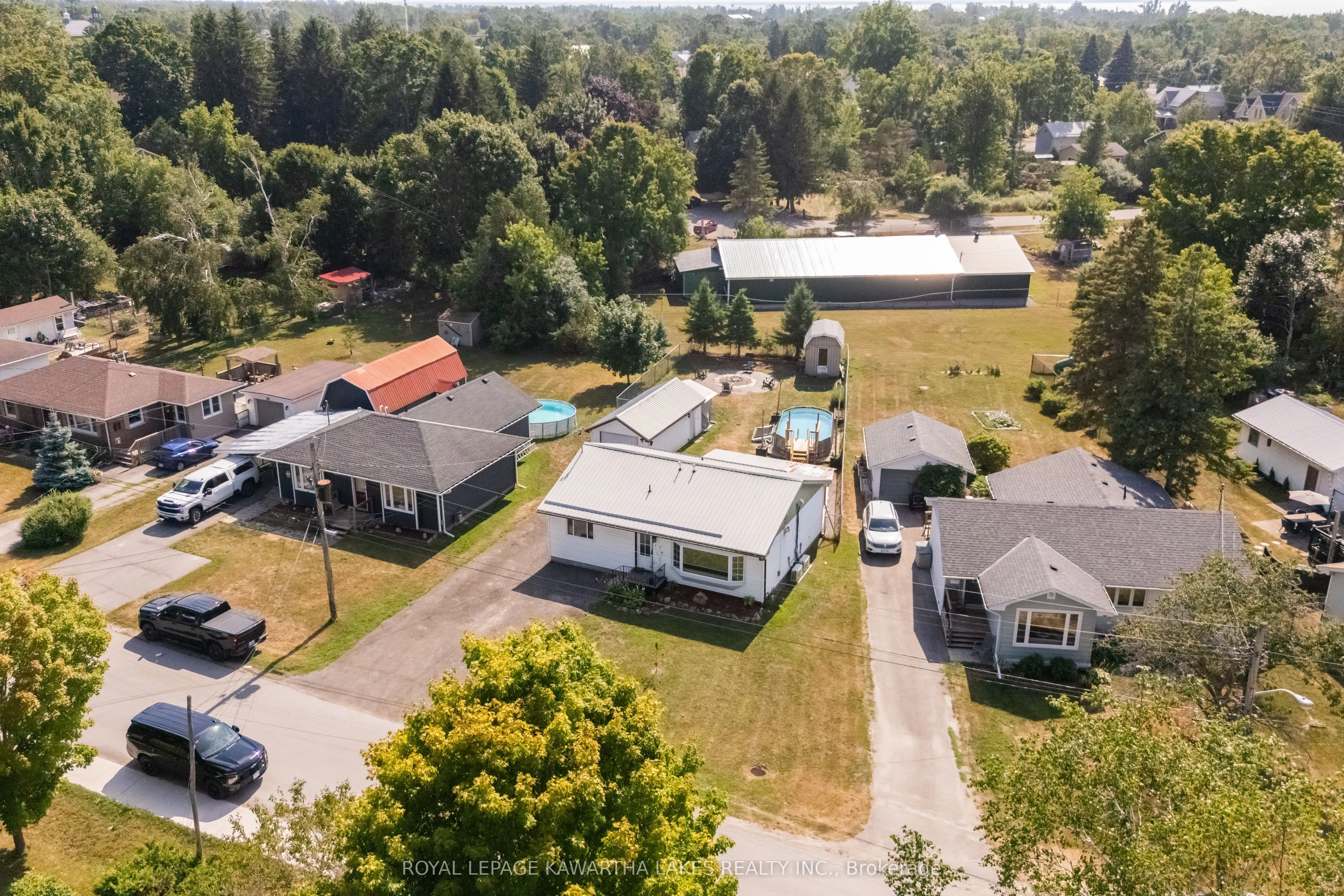 446 Dundas Street