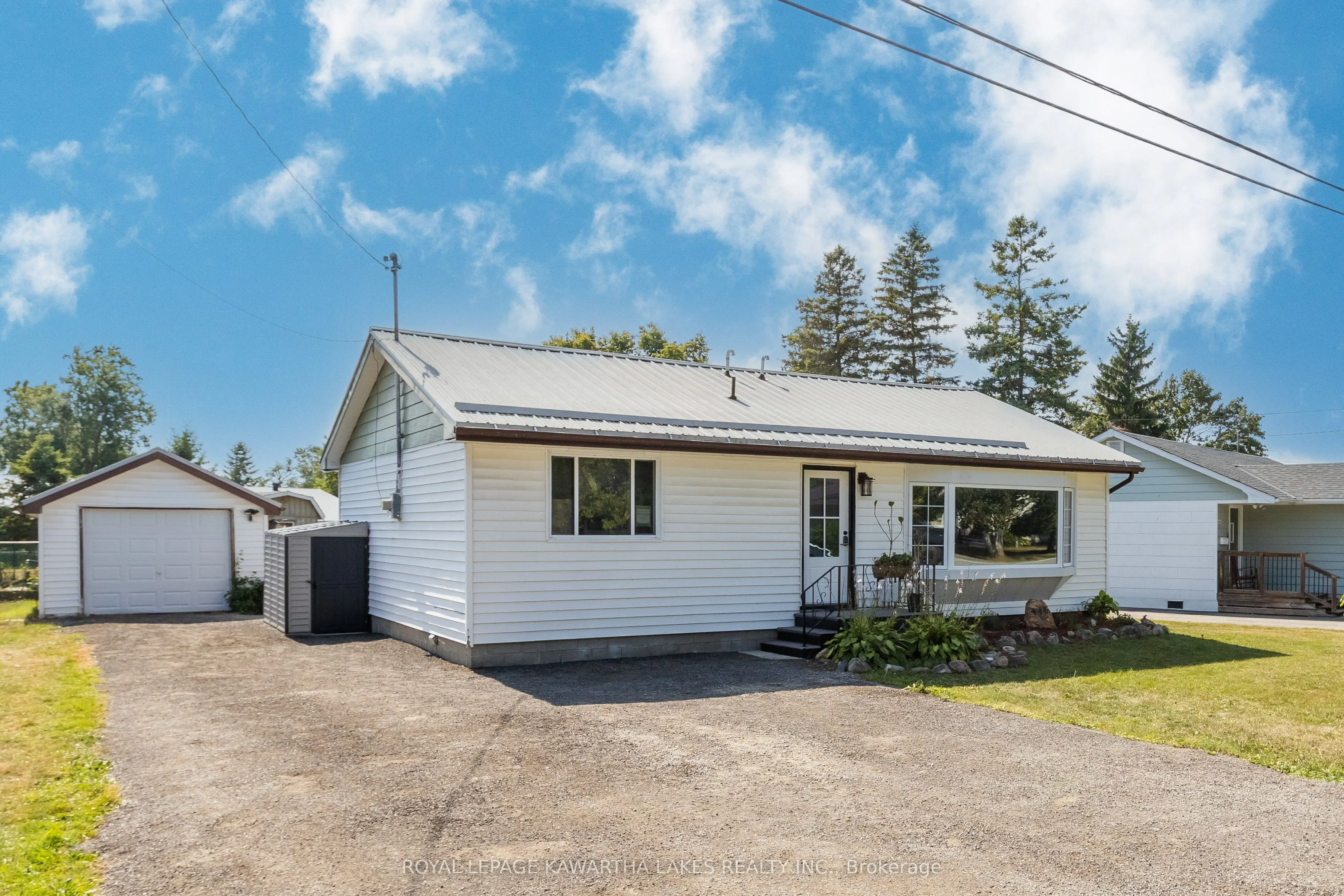 446 Dundas Street