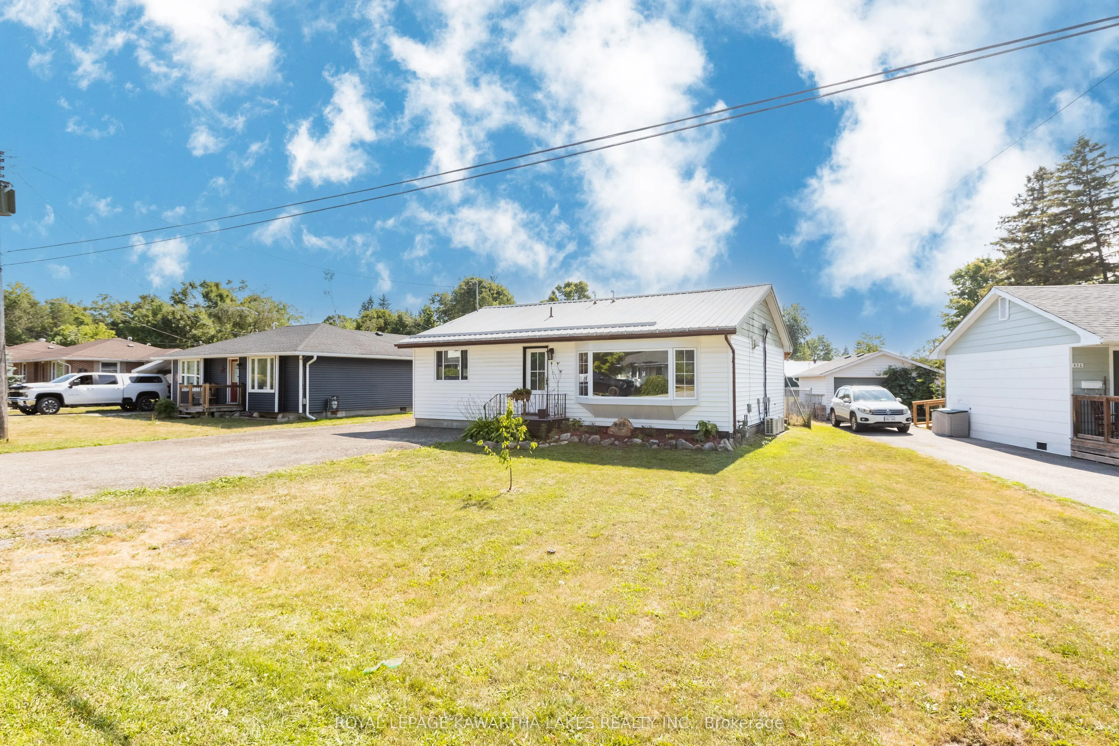 446 Dundas Street