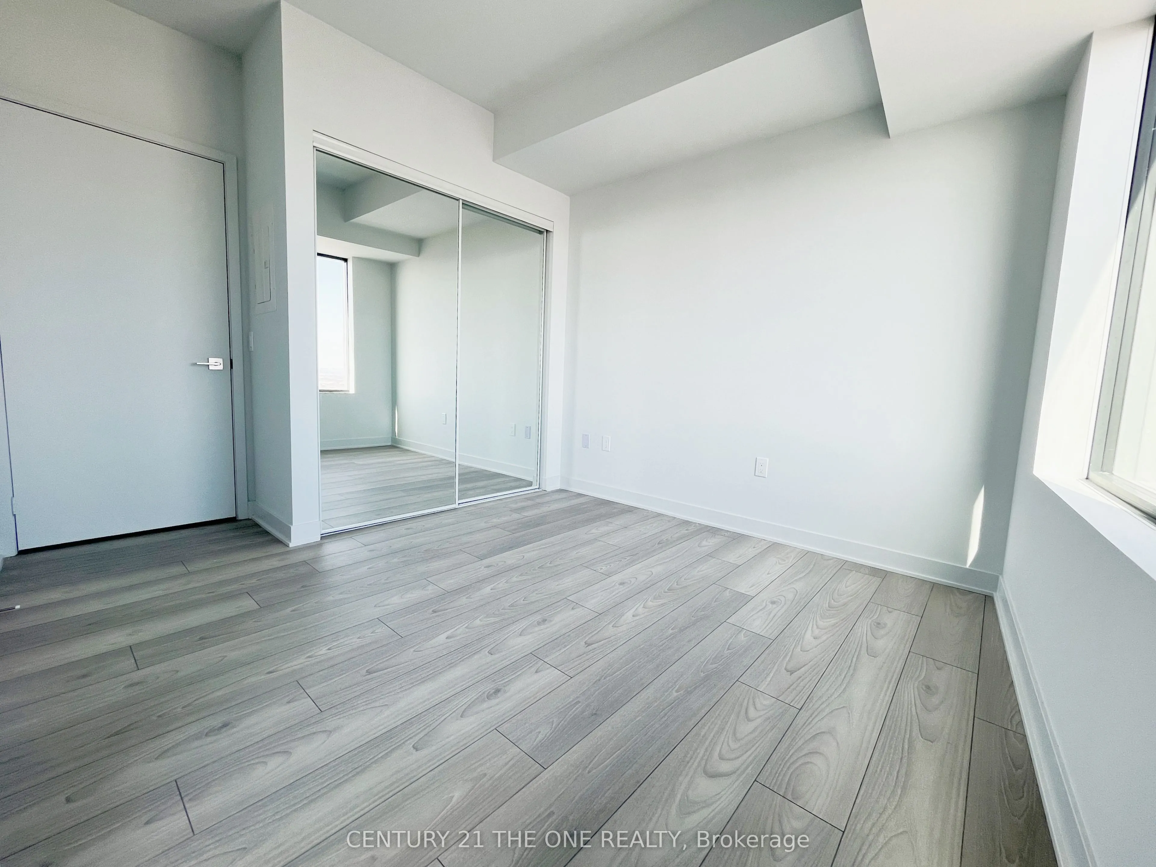 2920 Highway 7 Road, #5101