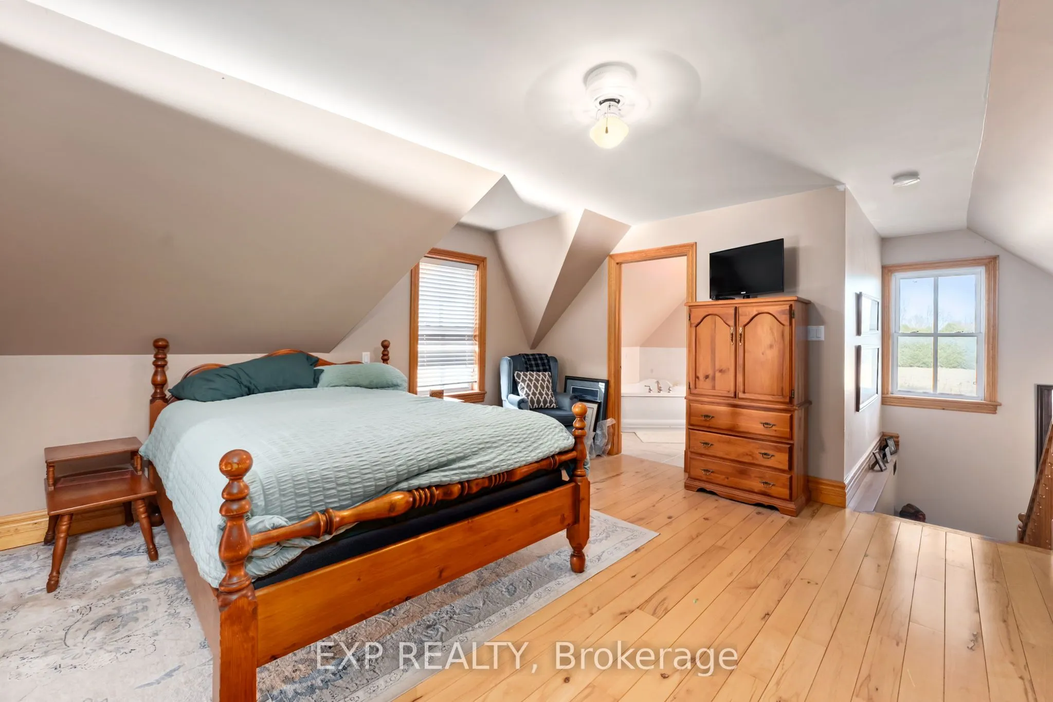 8923 Morning Glory Road