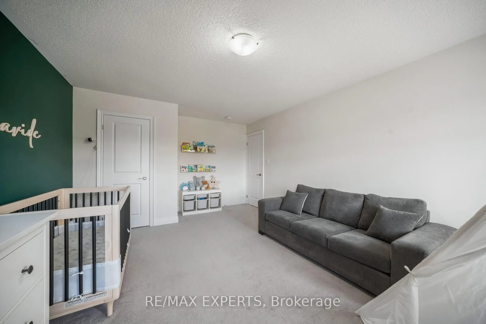 115 Arnold Crescent