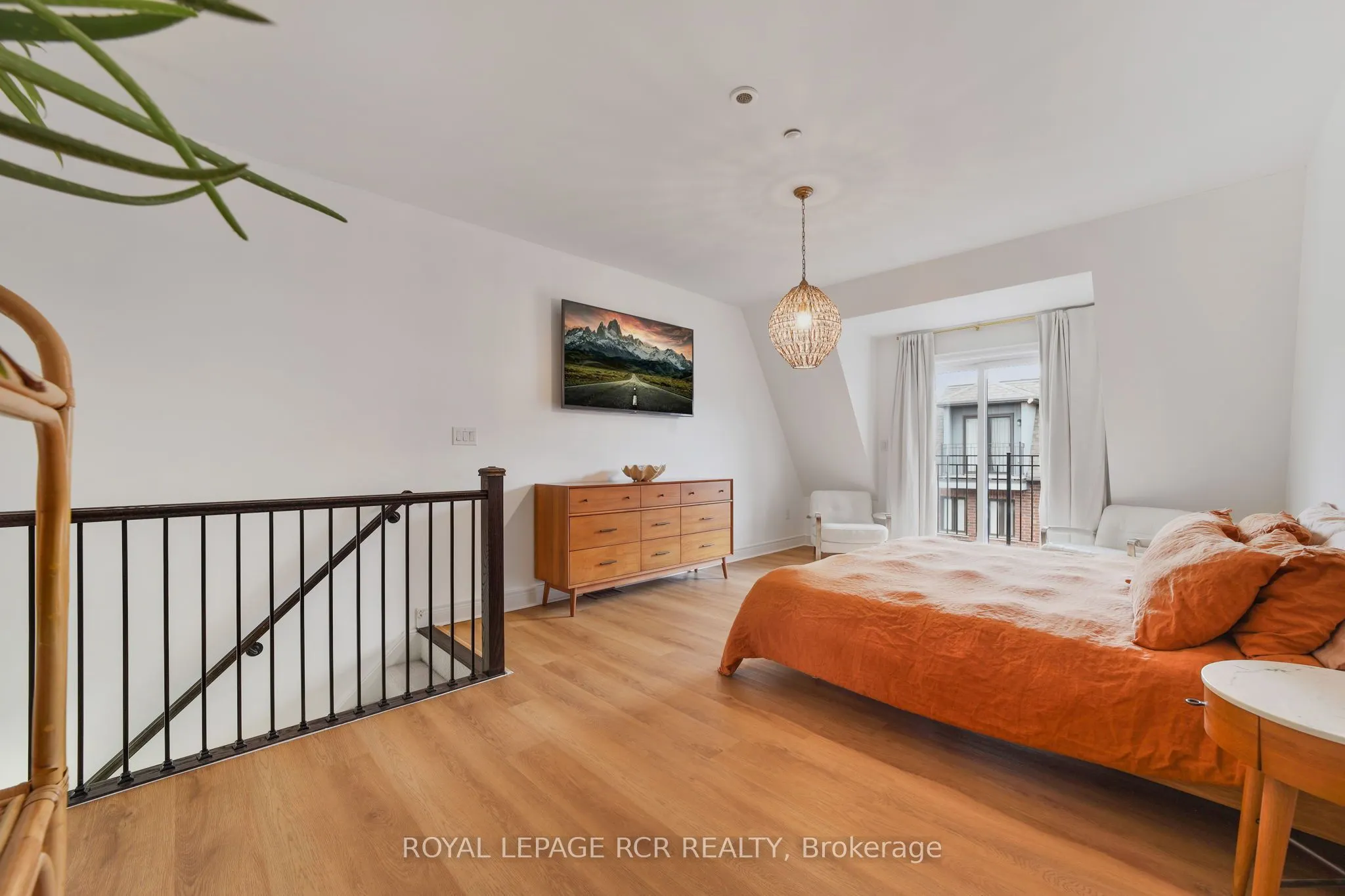 8343 Kipling Avenue, #6