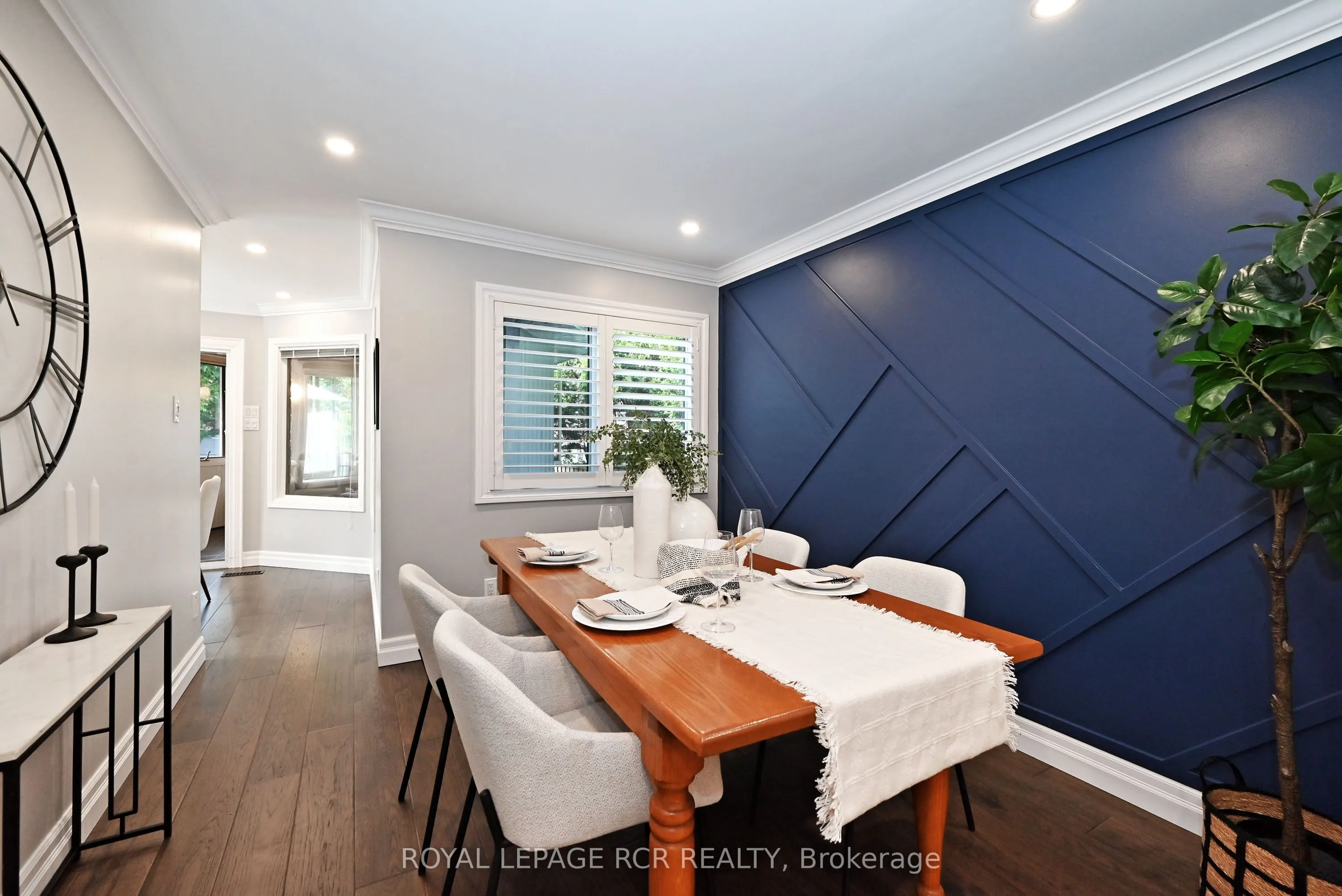 24 Murdock Avenue