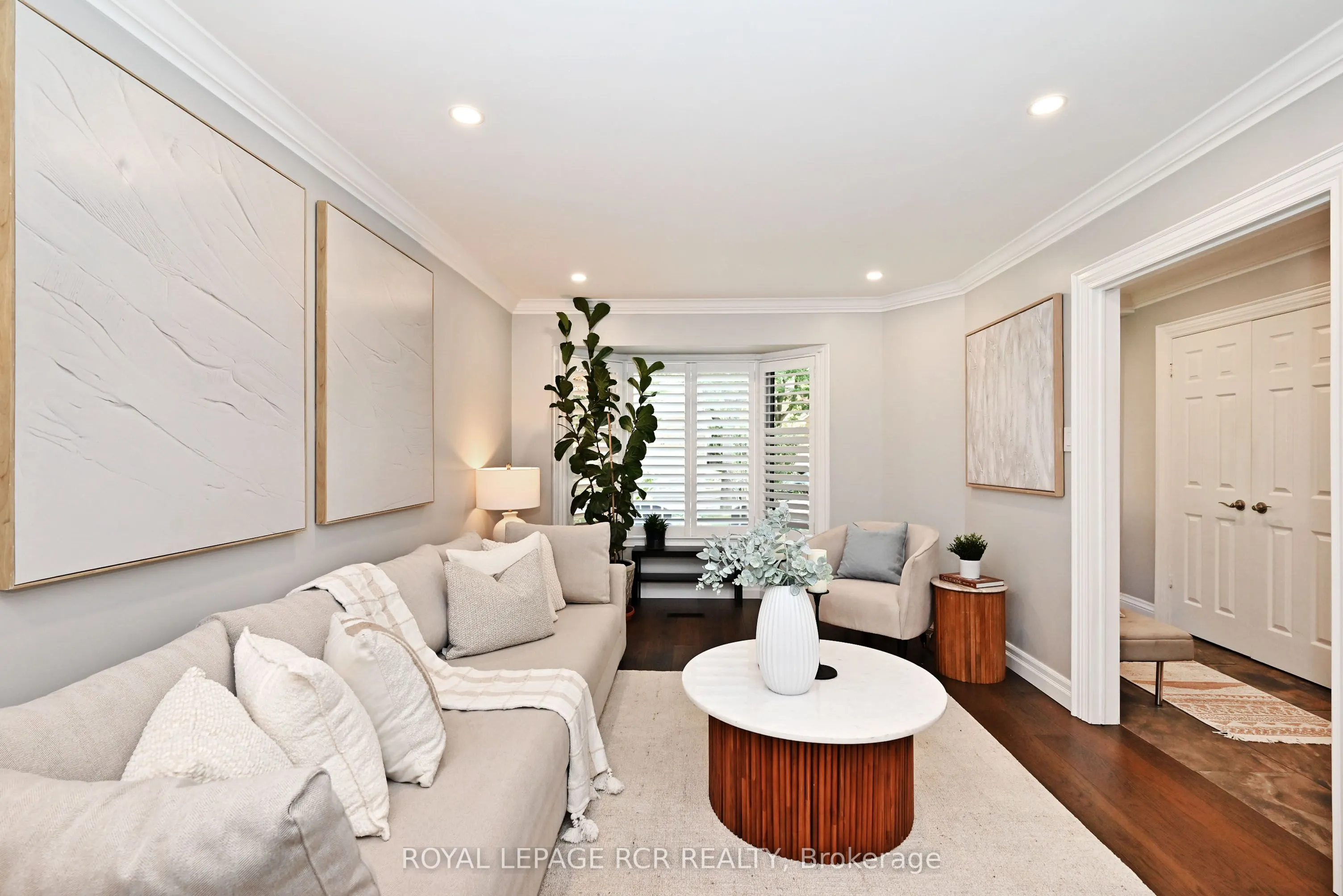 24 Murdock Avenue