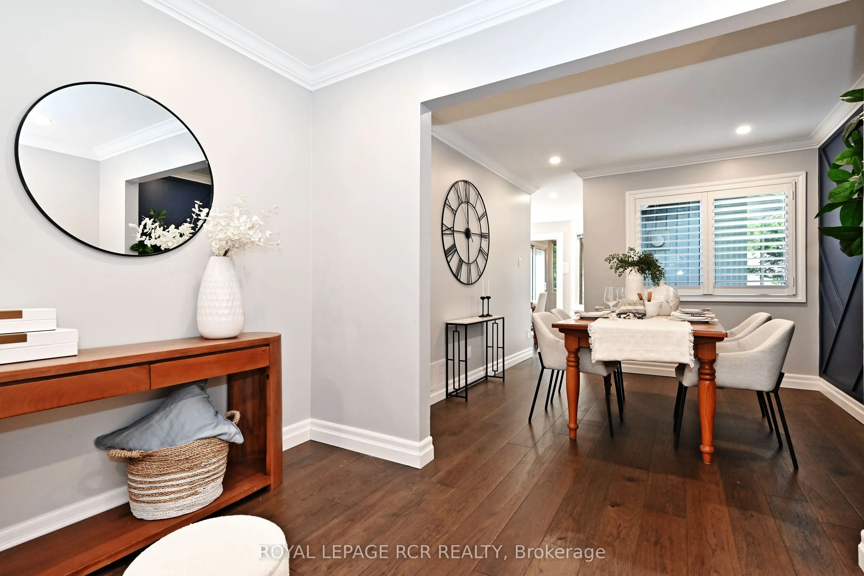 24 Murdock Avenue