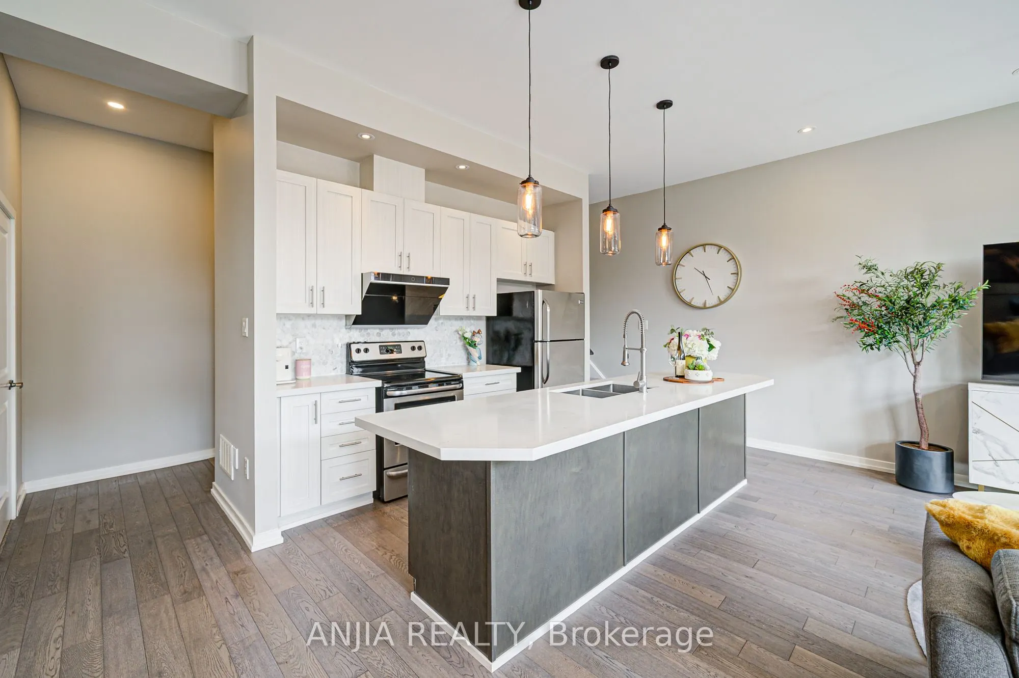 156 Glad Park Avenue, #24