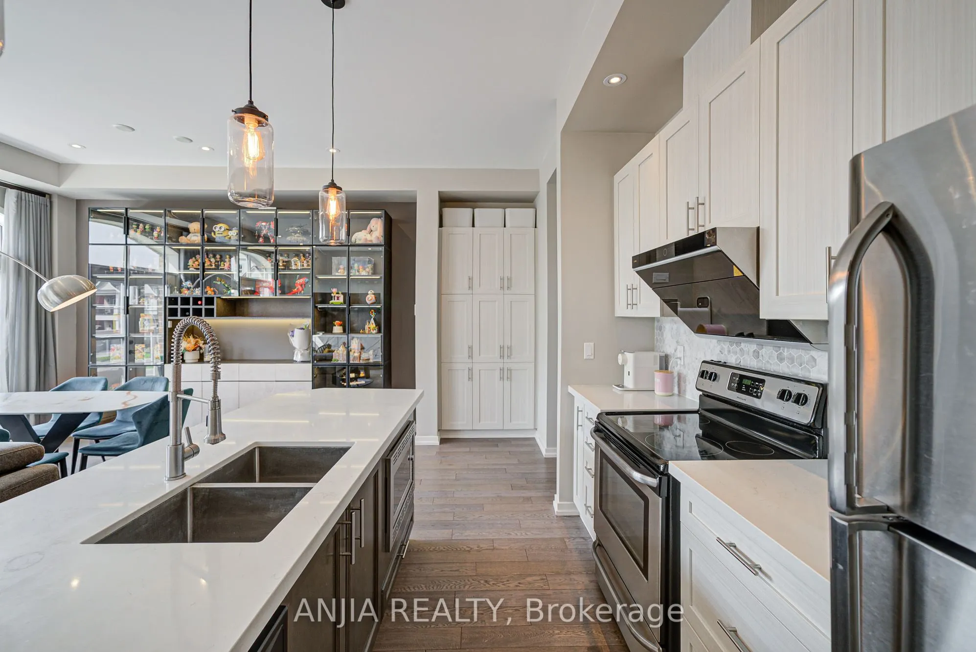 156 Glad Park Avenue, #24