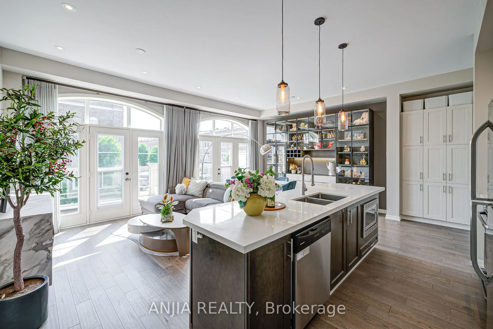 156 Glad Park Avenue, #24
