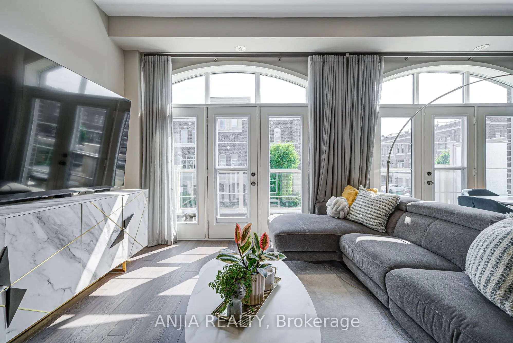 156 Glad Park Avenue, #24