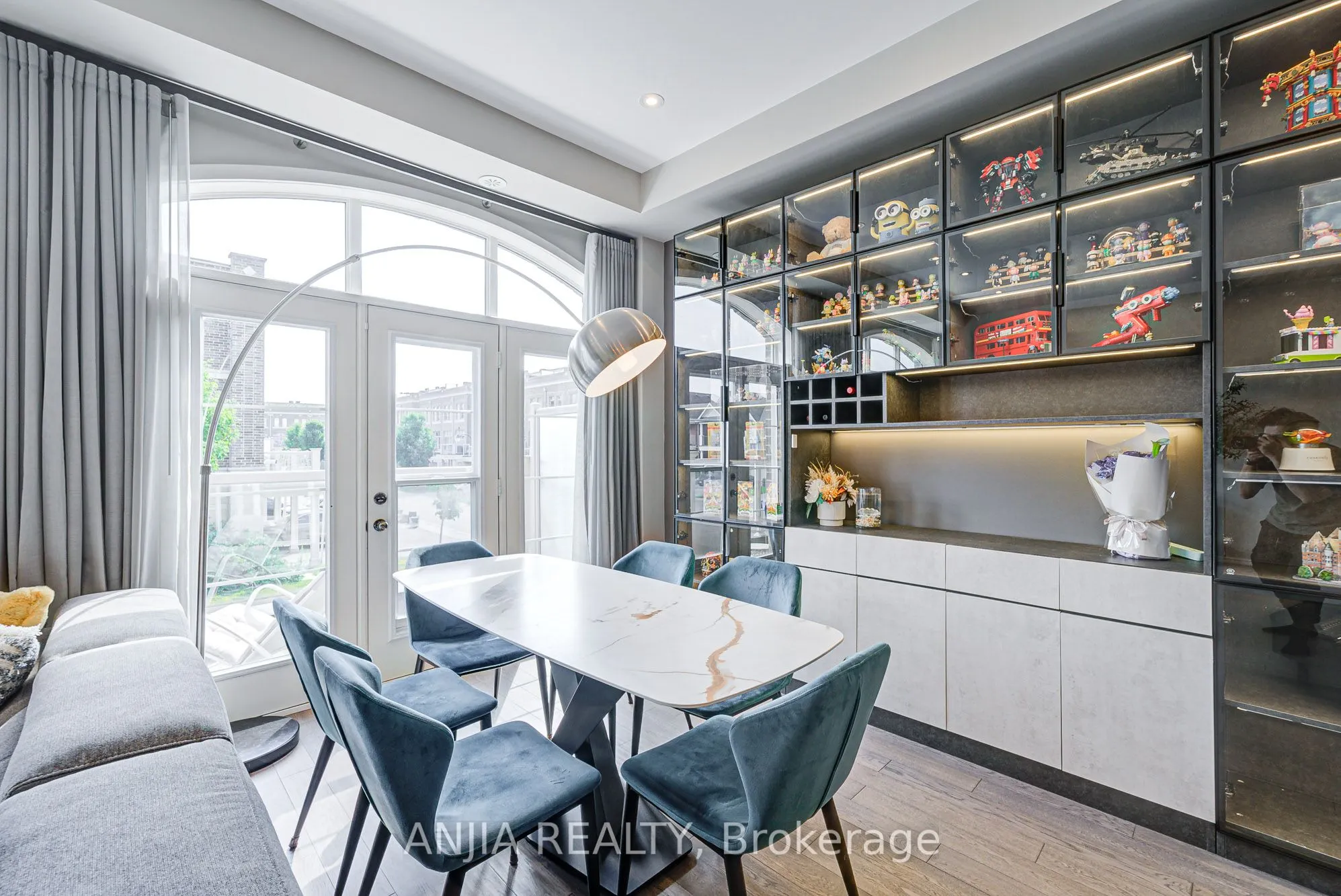 156 Glad Park Avenue, #24
