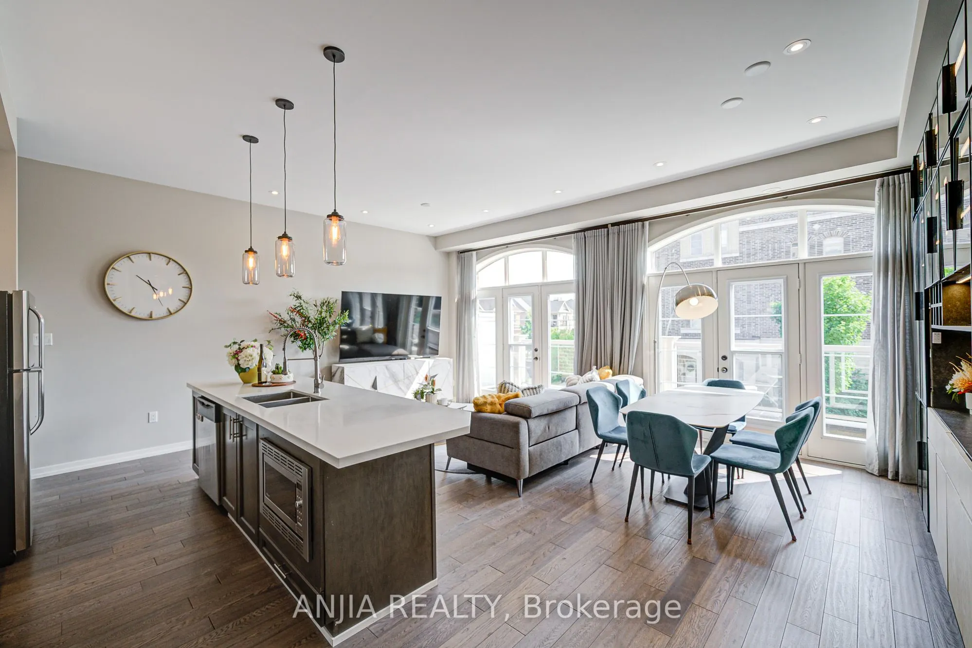 156 Glad Park Avenue, #24