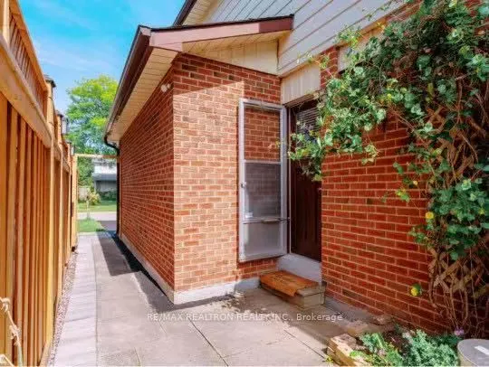 49 Summerfeldt Crescent, #Bsmt