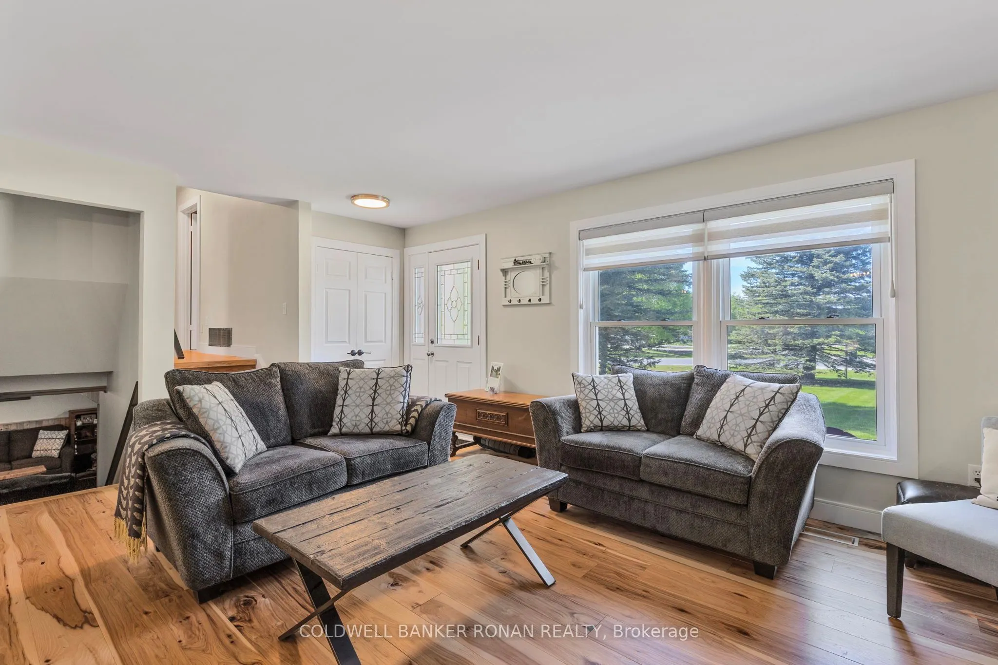 15 Burbank Circle