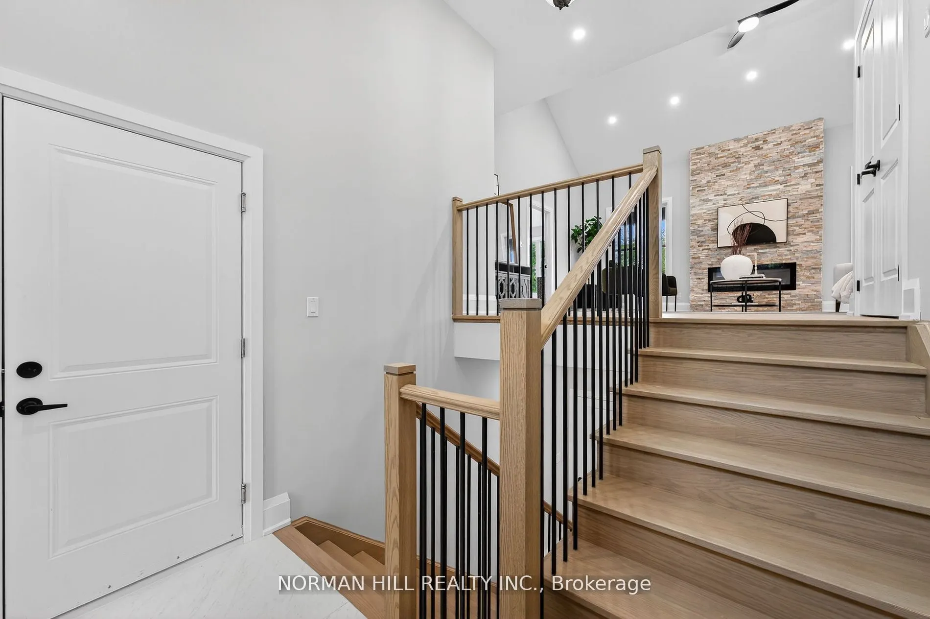 820 Elmwood Road