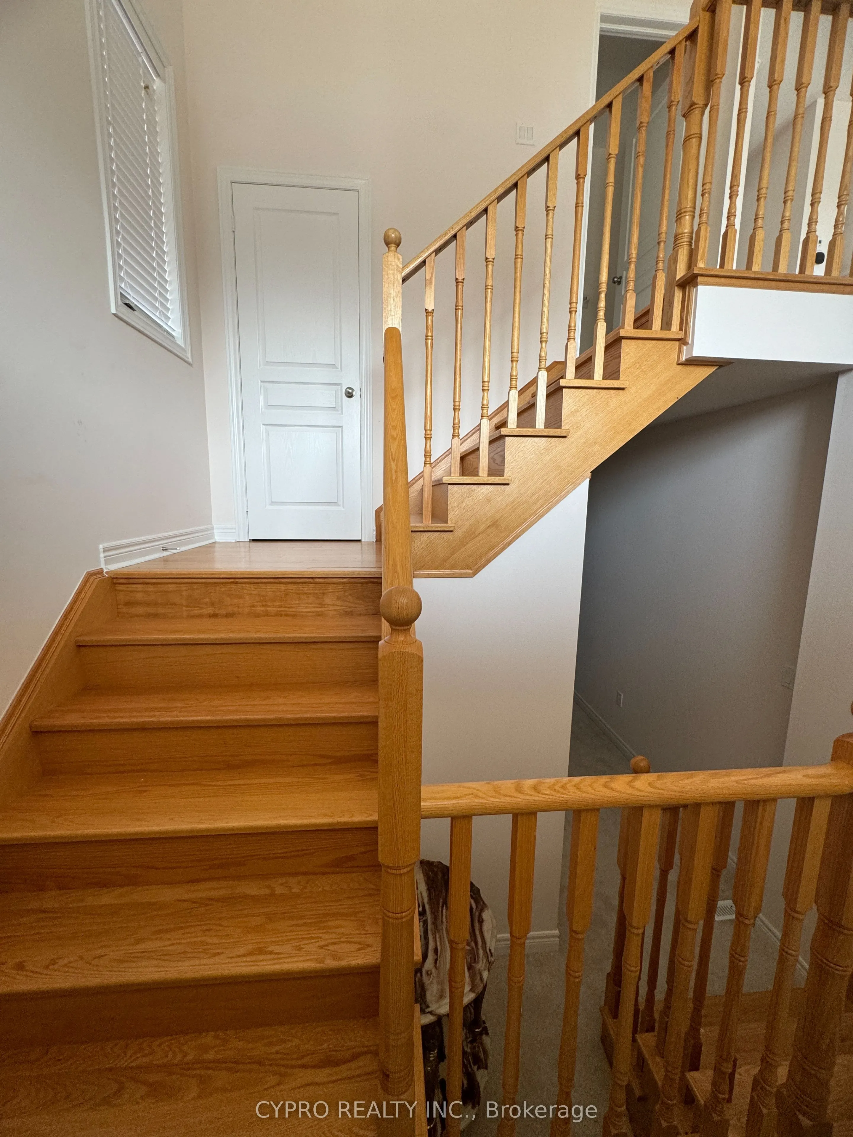 30 Buttonleaf Crescent