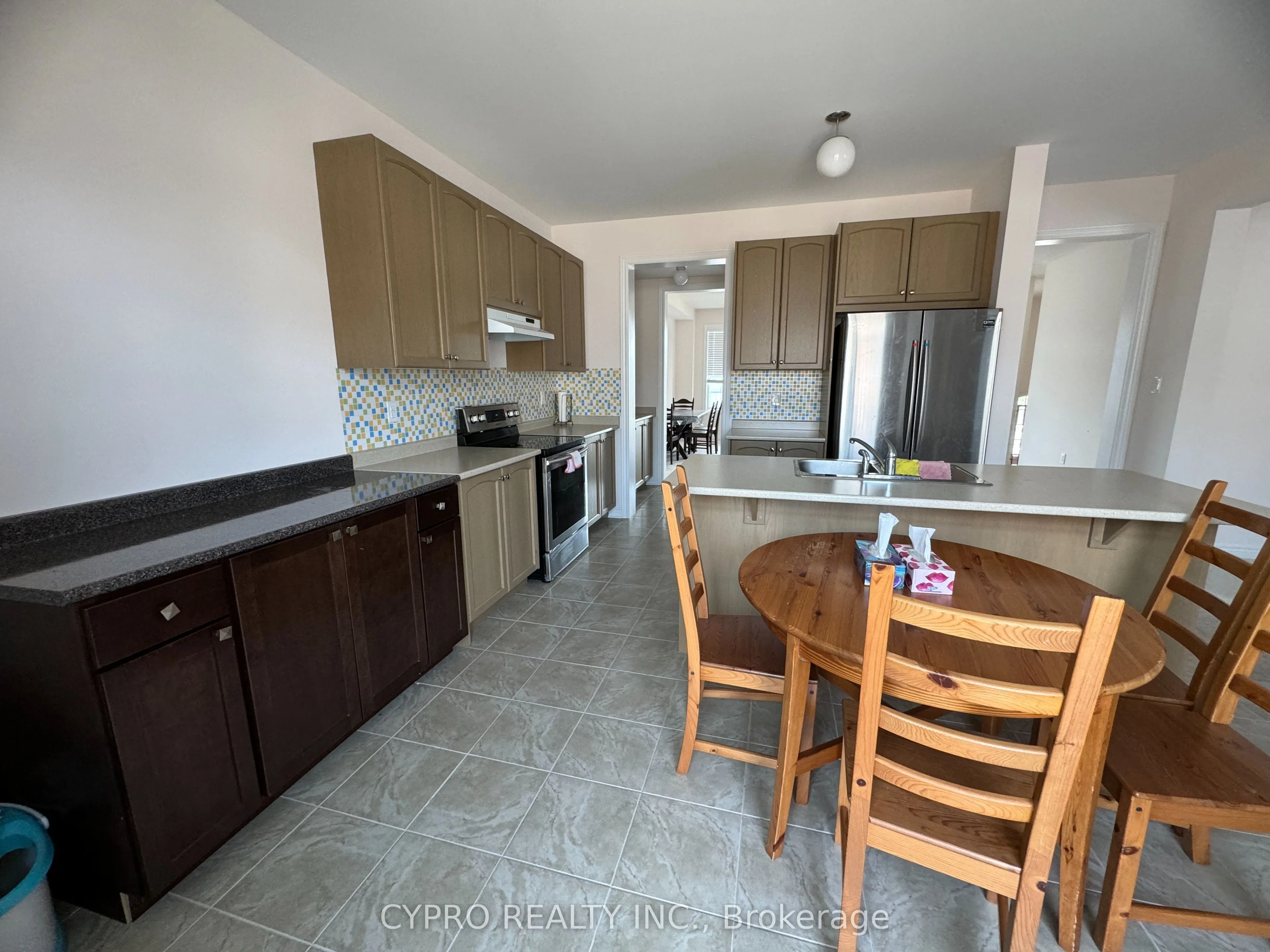 30 Buttonleaf Crescent