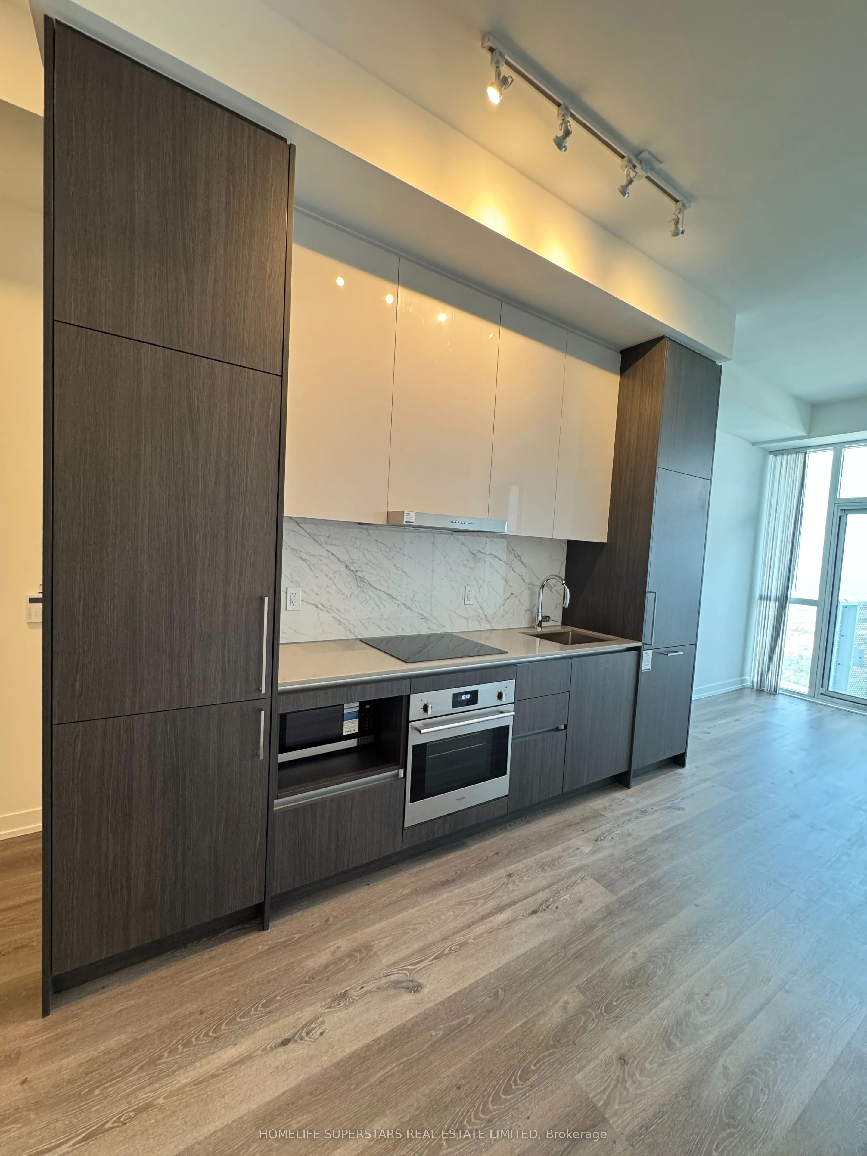 225 Commerce Street, #5815