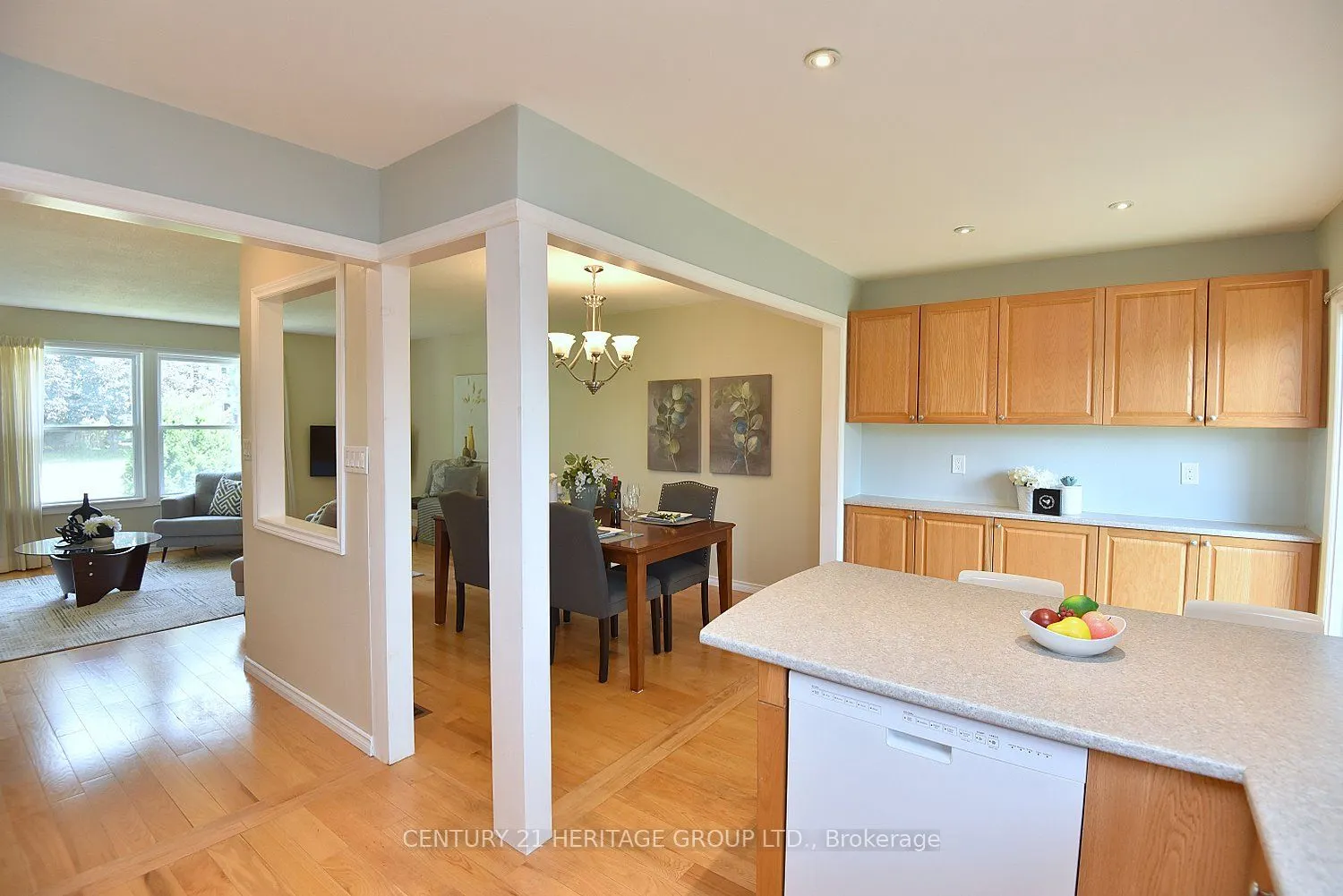 838 Boronia Crescent