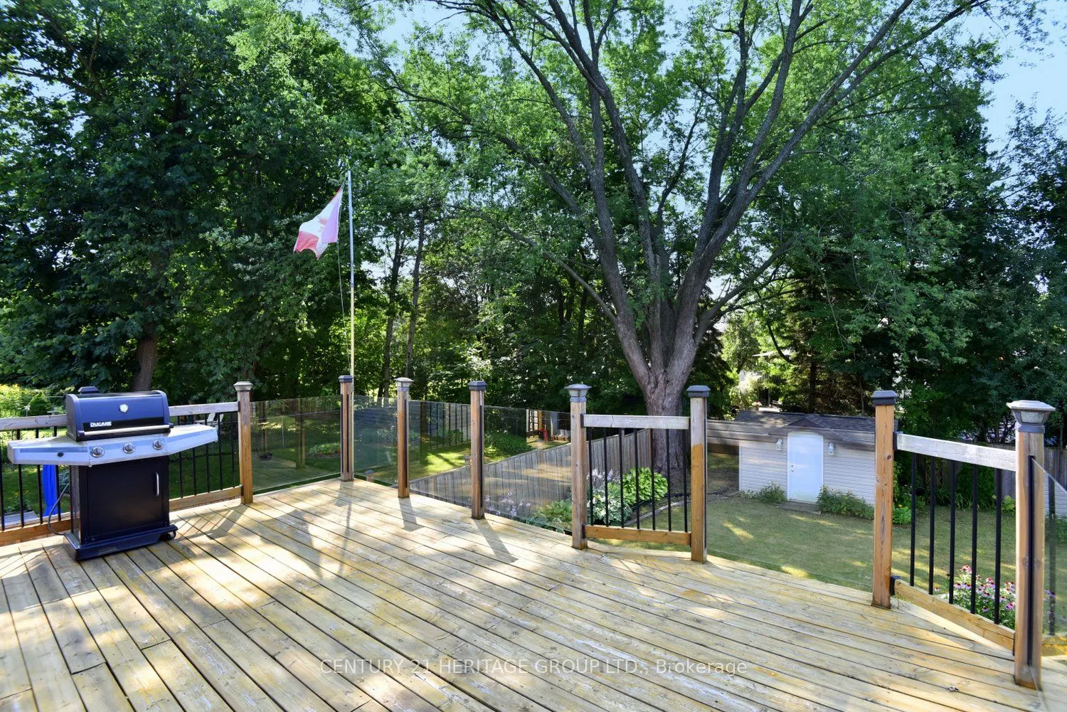 838 Boronia Crescent