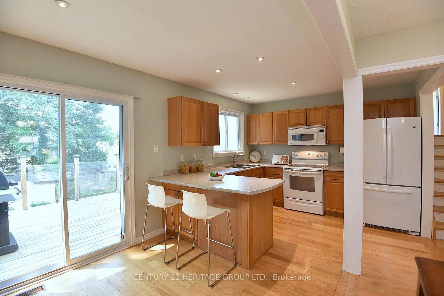 838 Boronia Crescent