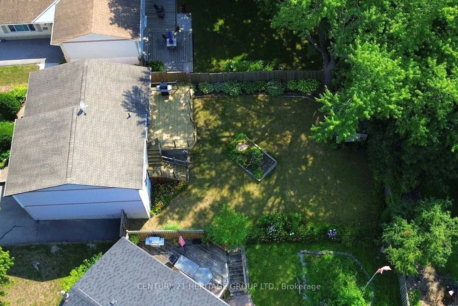 838 Boronia Crescent