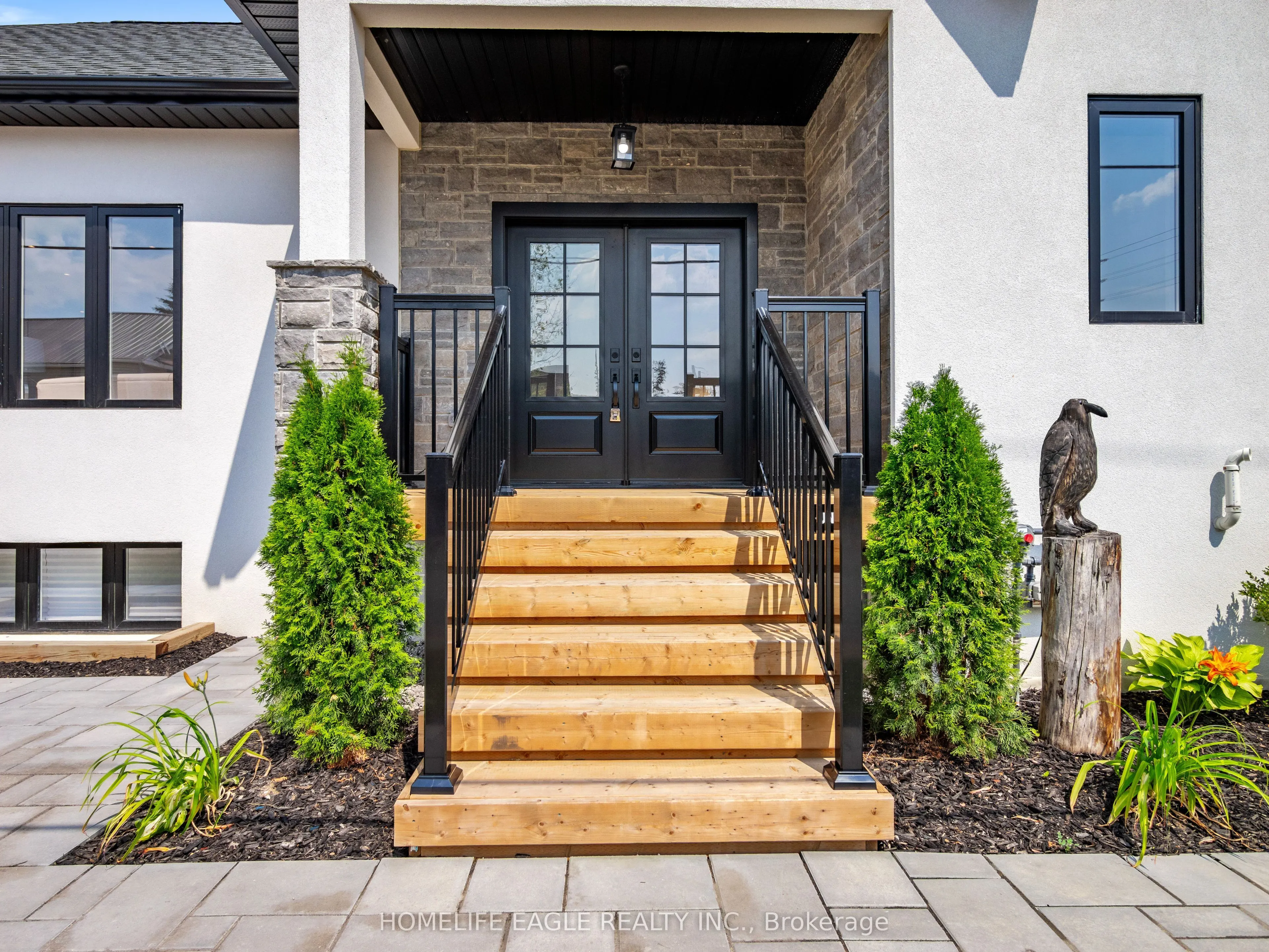 1242 Killarney Beach Road