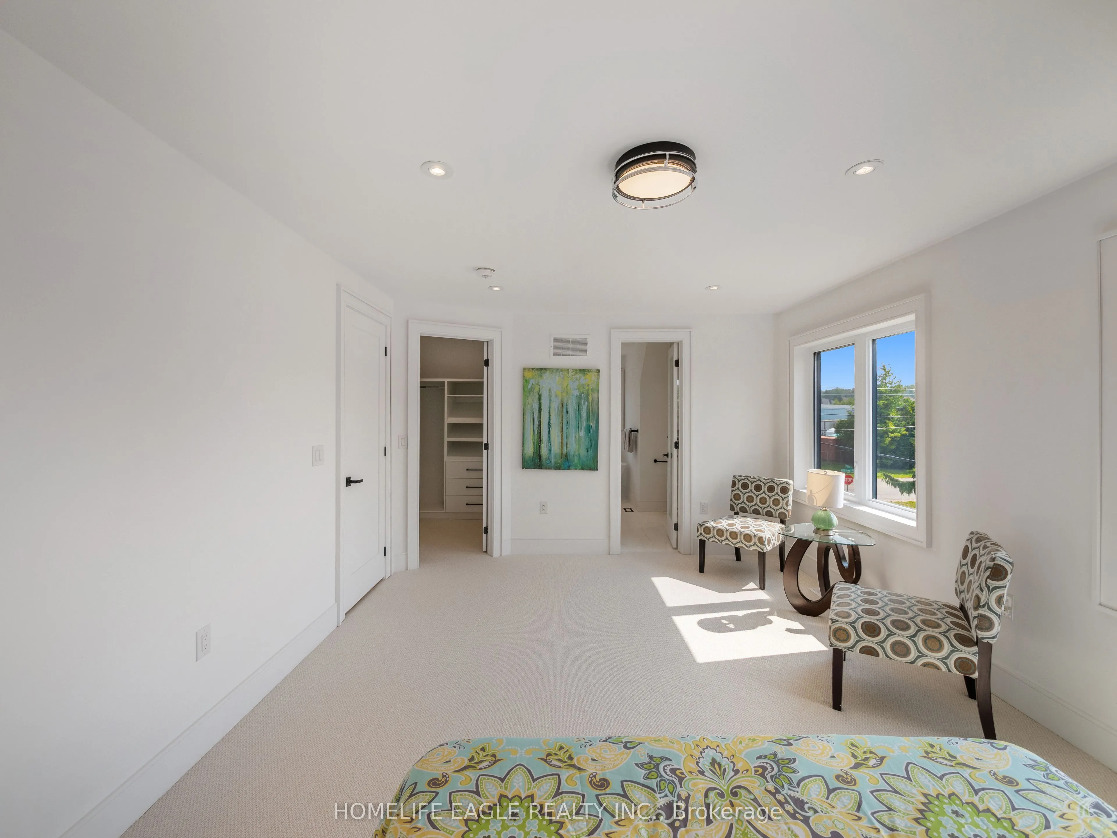 1242 Killarney Beach Road