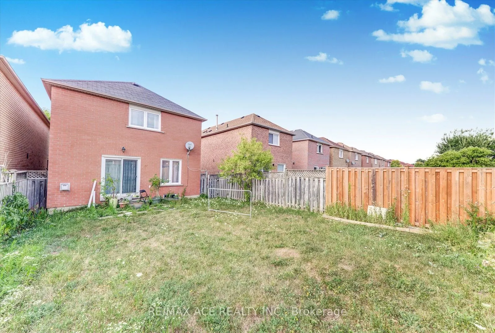 17 Kenborough Court