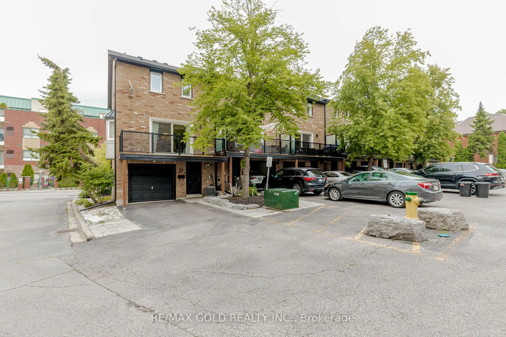 24 Wallace Street, #1