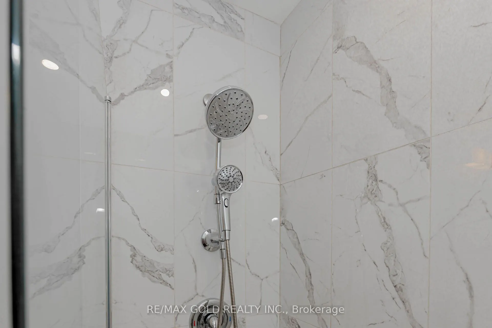 24 Wallace Street, #1