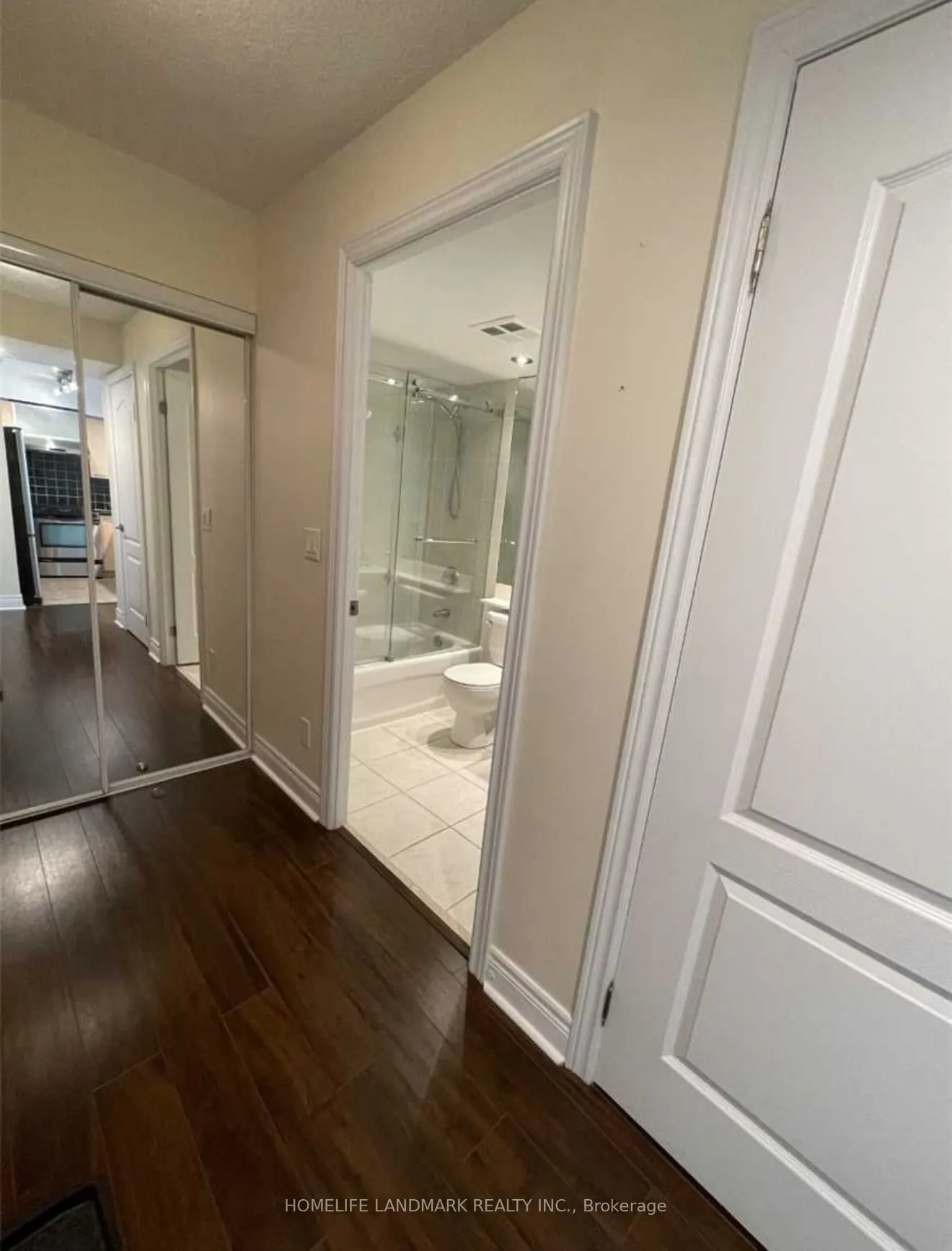 48 Suncrest Boulevard, #805