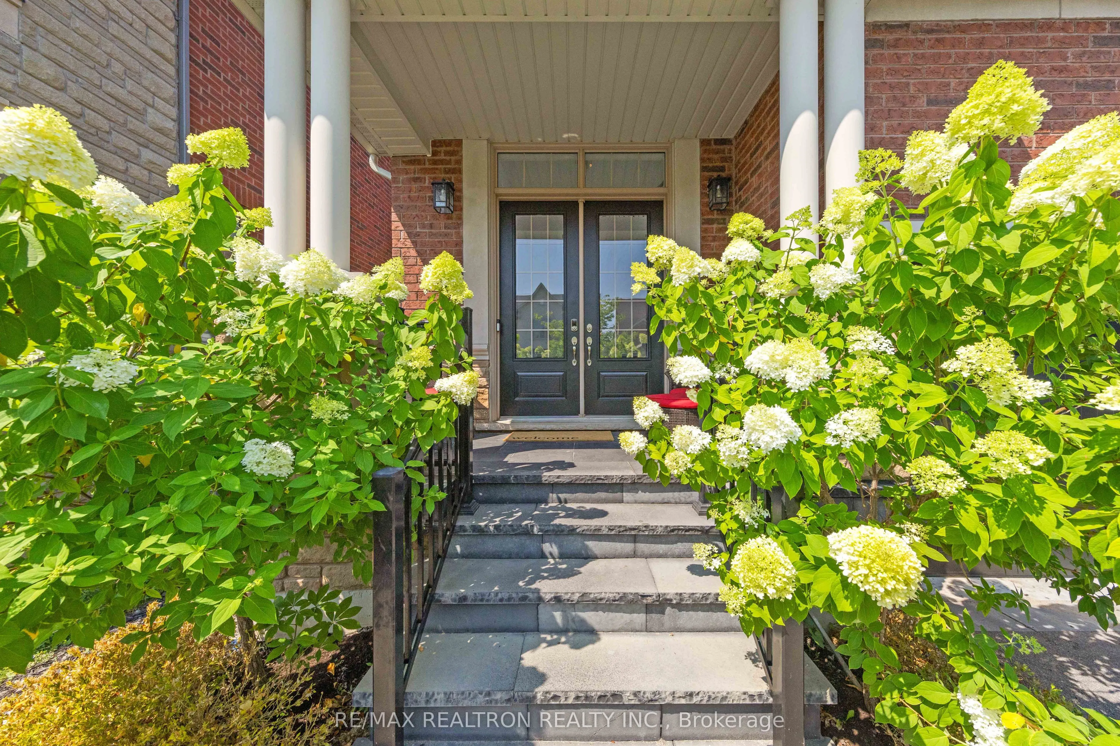 92 Chaiwood Court