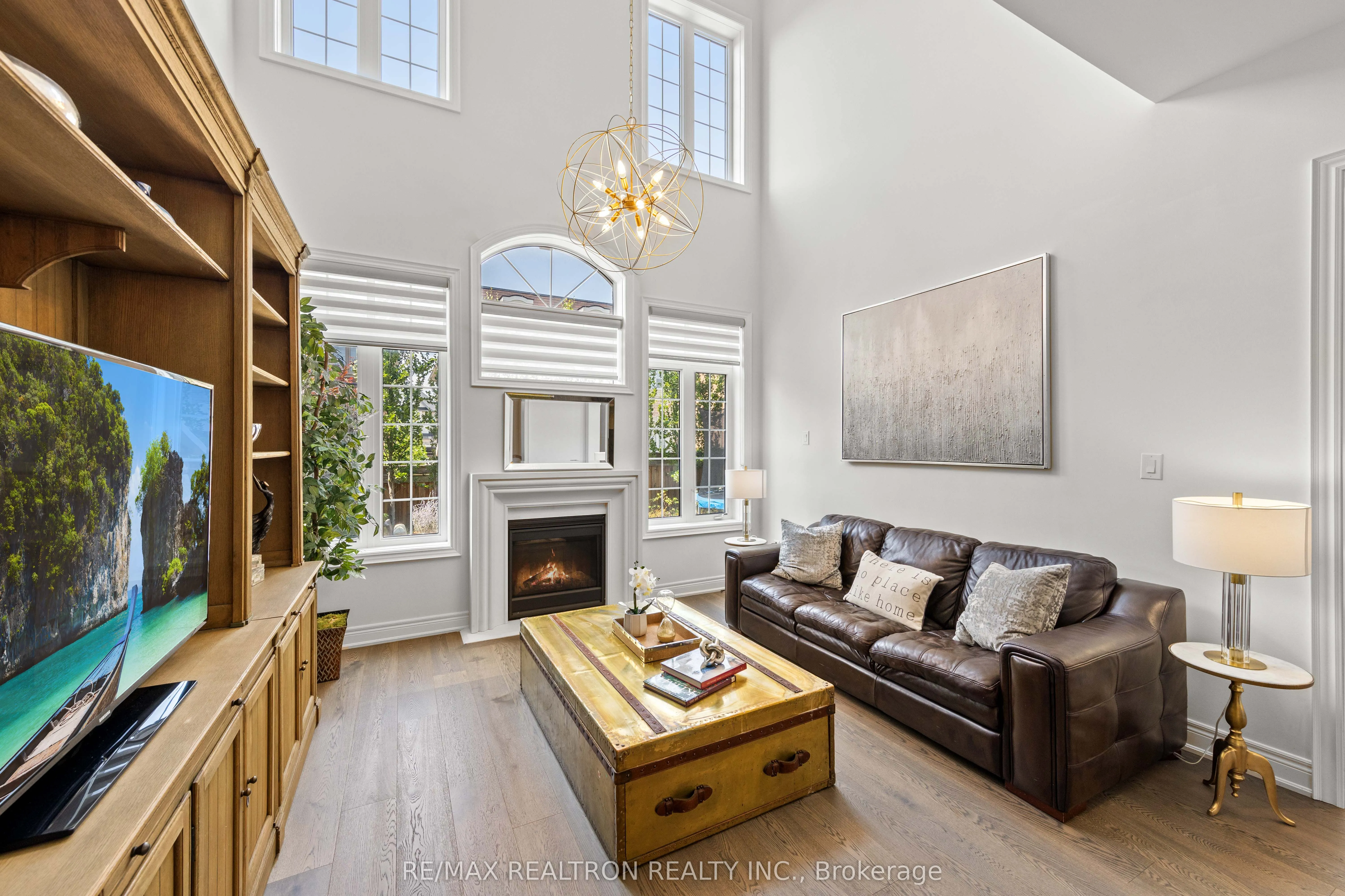 92 Chaiwood Court