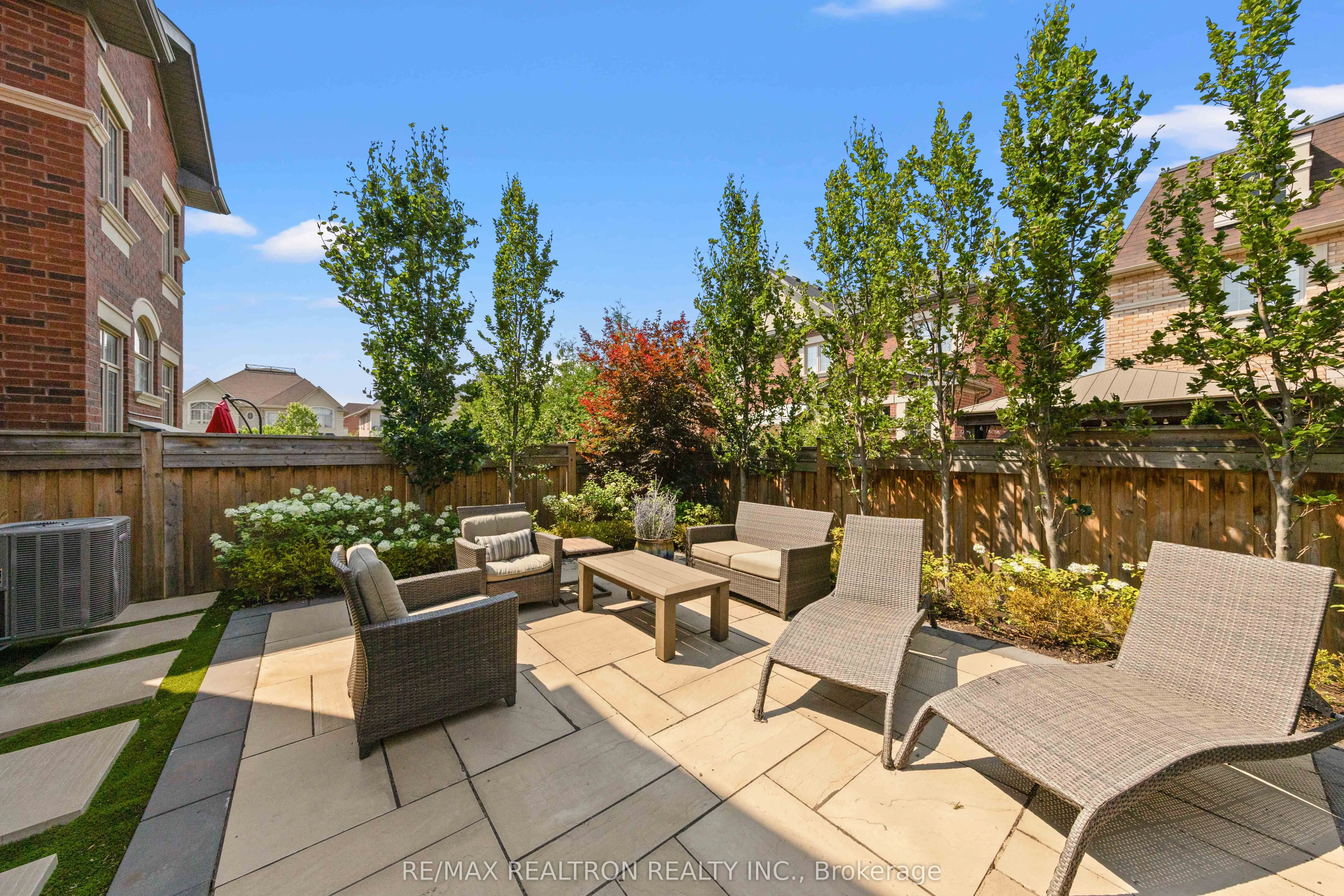 92 Chaiwood Court