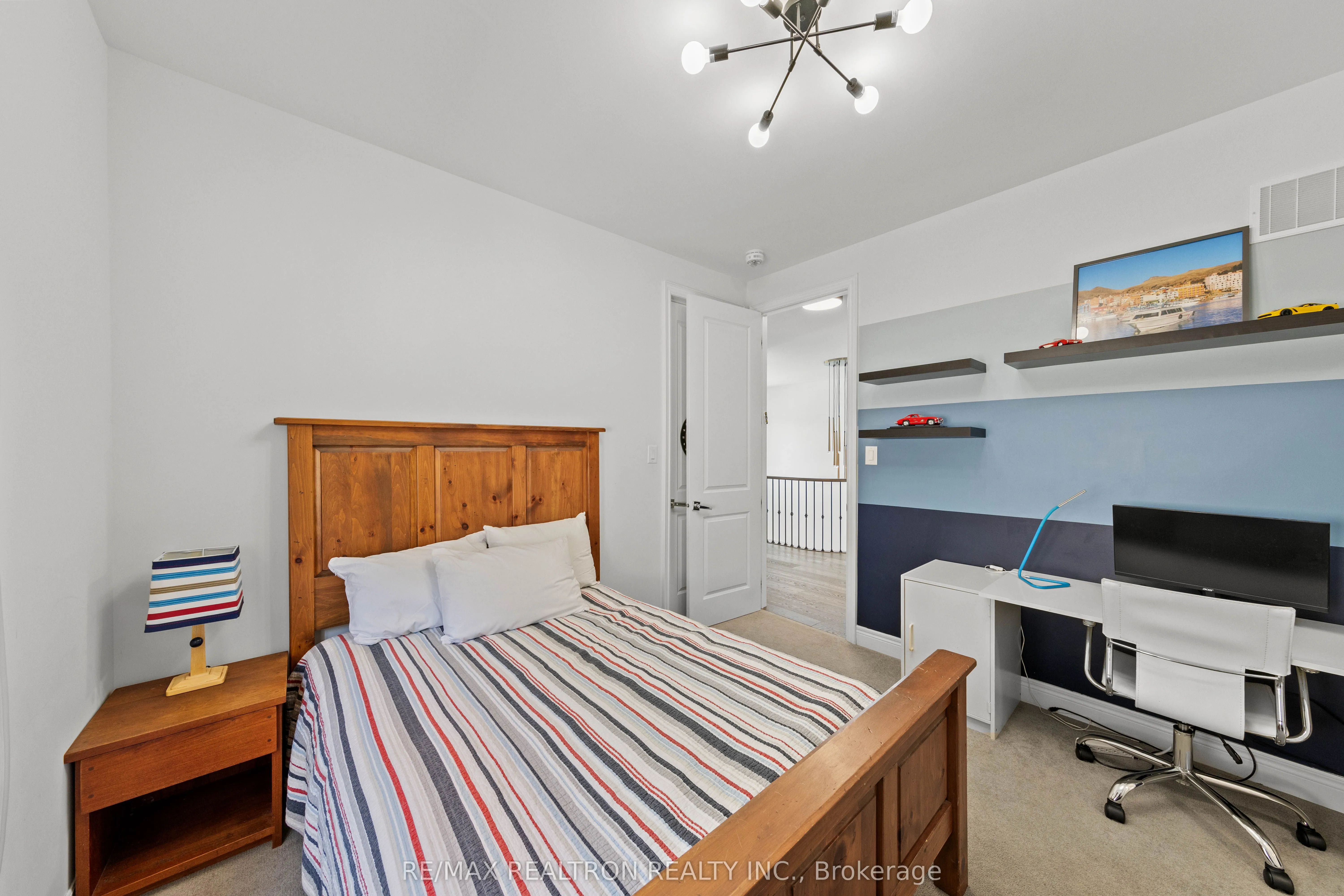 92 Chaiwood Court
