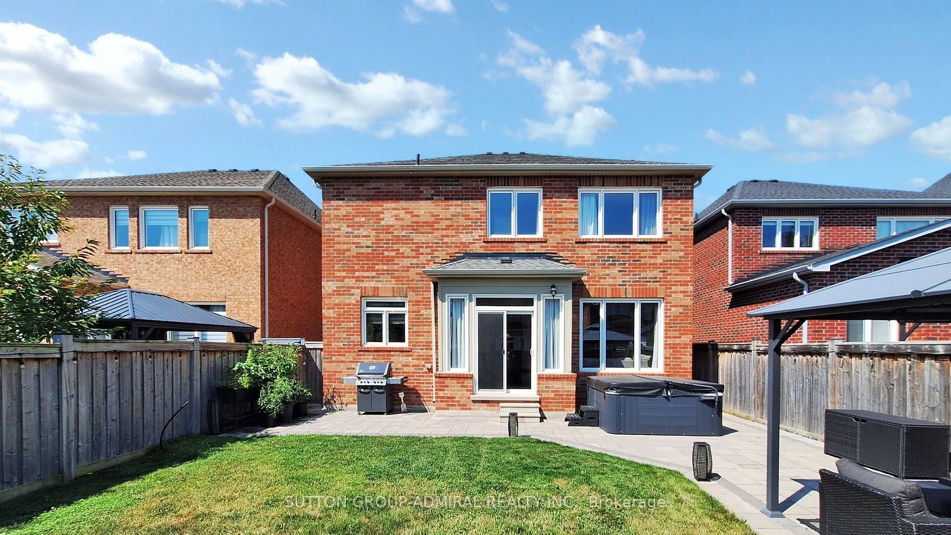 108 Stewart Crescent