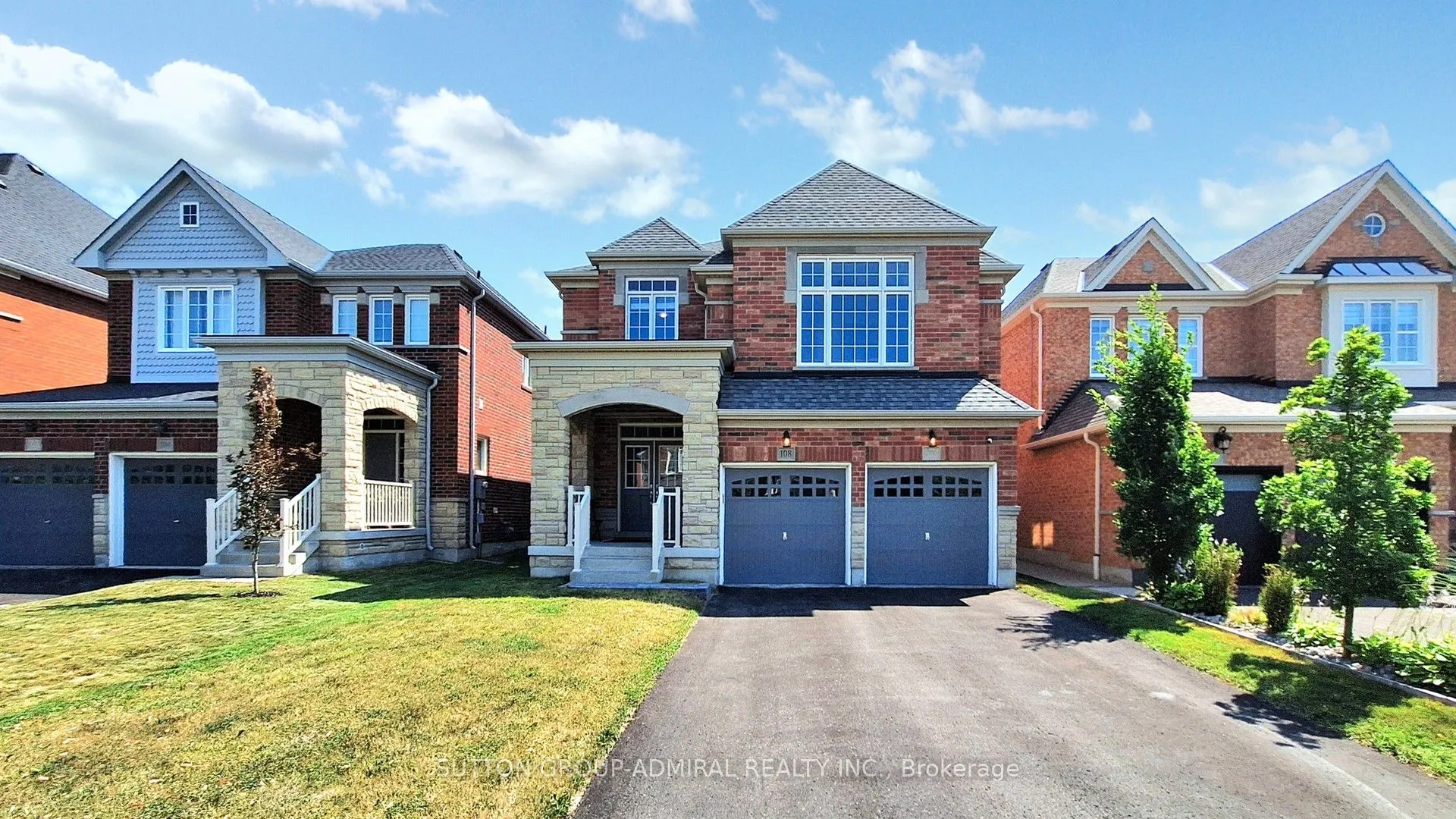 108 Stewart Crescent