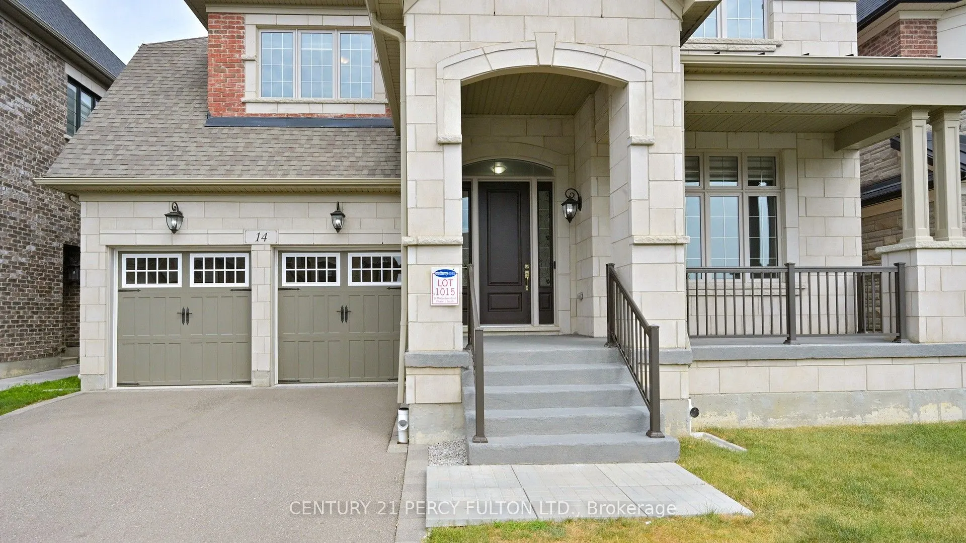 14 Meadow Green Court