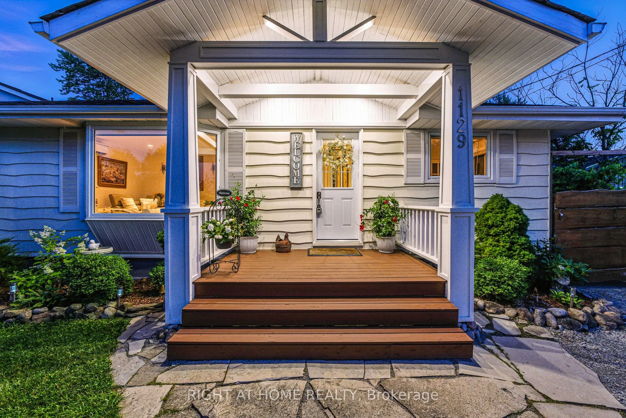 1129 Lindy Lane