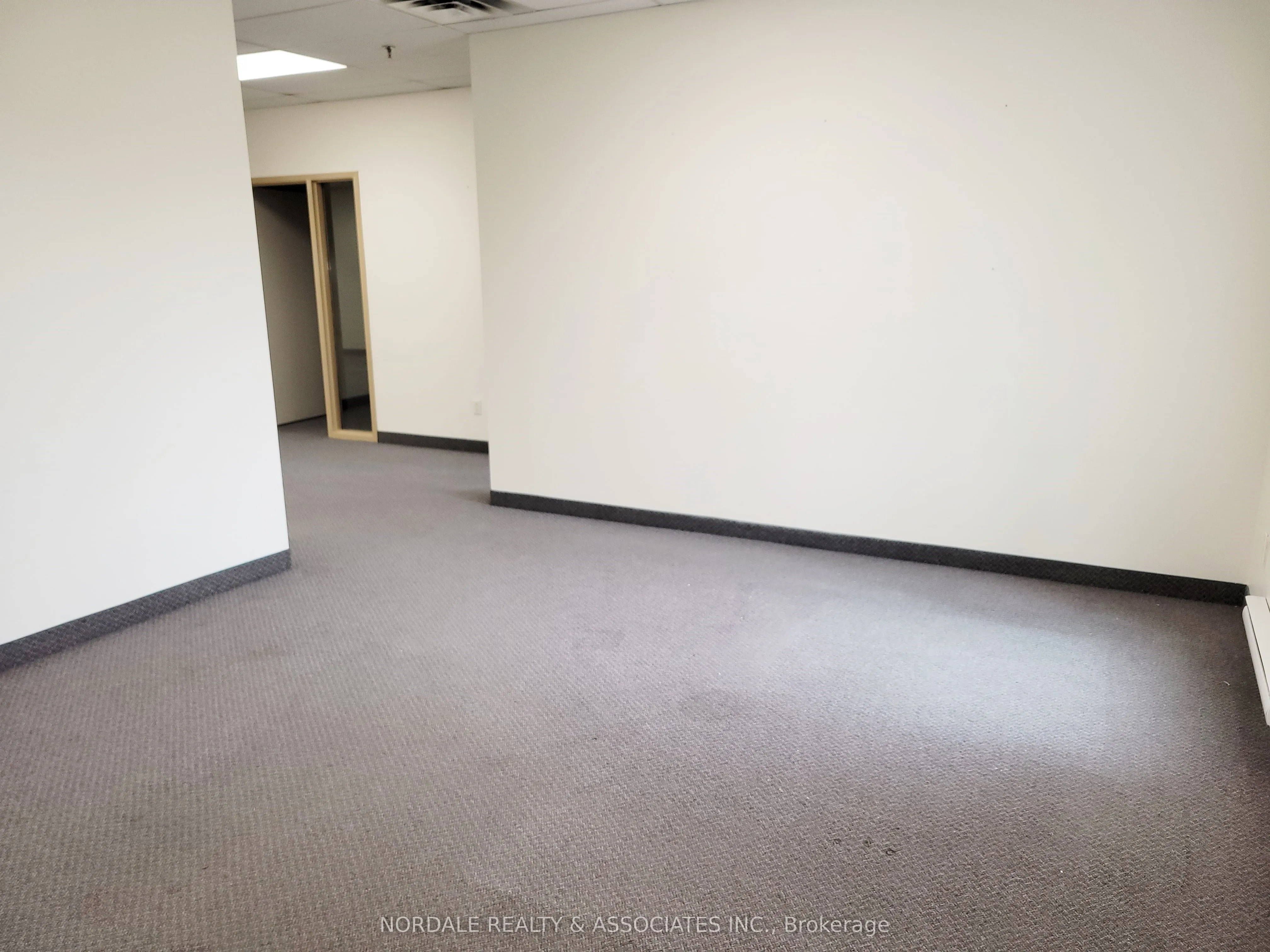 30 Pennsylvania, Avenue, #16A,2nd