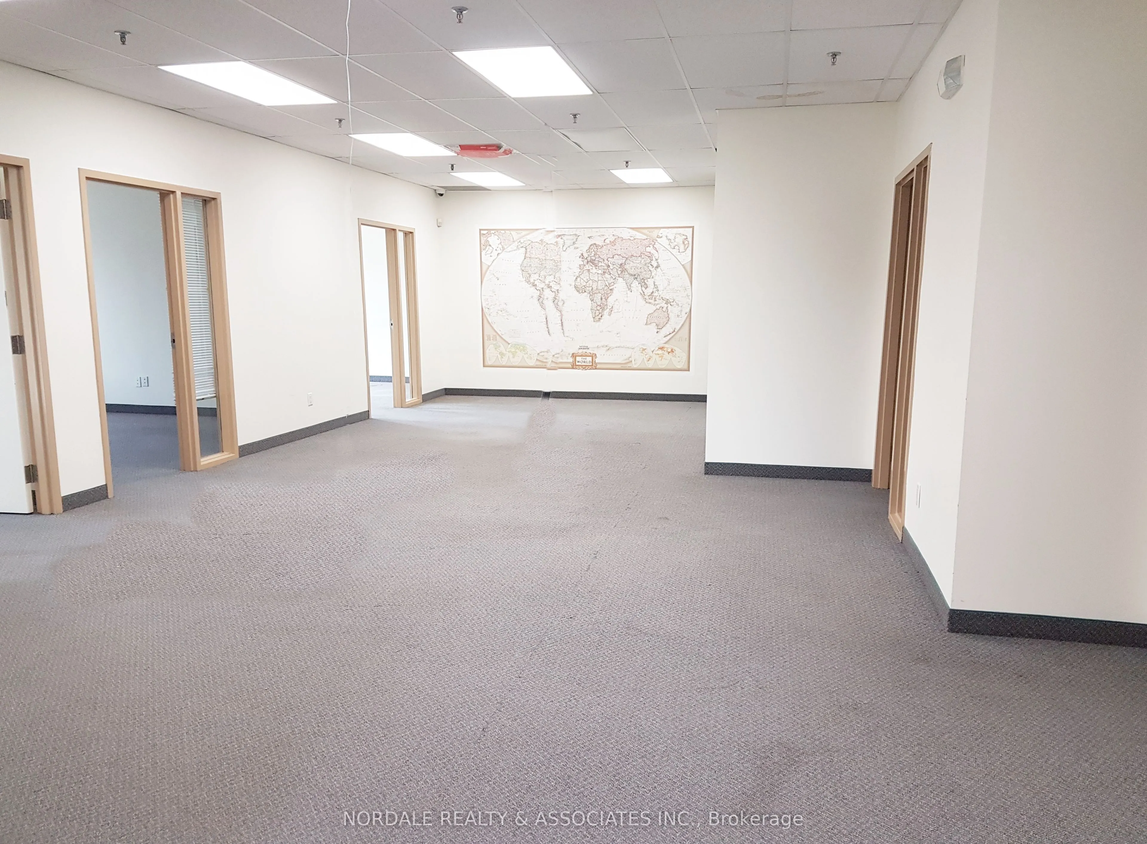 30 Pennsylvania, Avenue, #16A,2nd