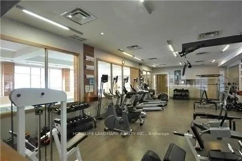 39 Galleria Parkway N, ## 301