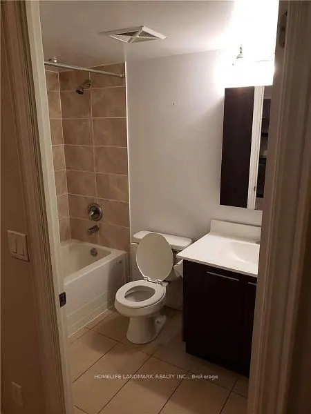 39 Galleria Parkway N, ## 301